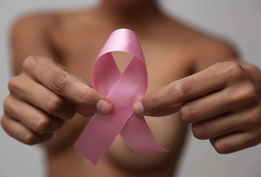 Cómo es la campaña "el poder está en tus manos", la iniciativa para prevenir el cáncer de mama en Funes